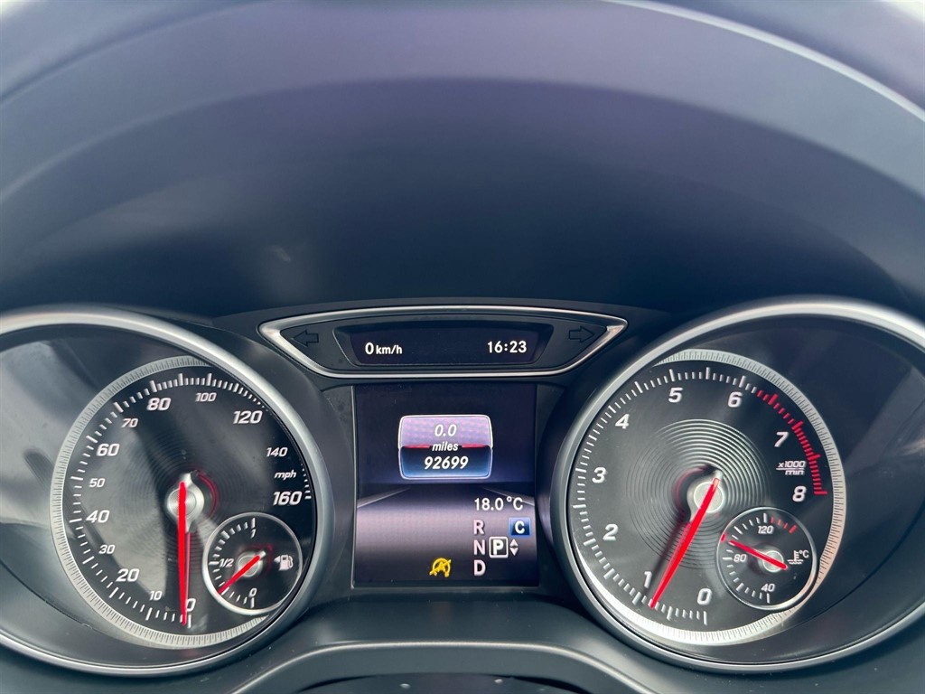 Used Mercedes-Benz GLC 2017 for sale - 76351100: Photo 78