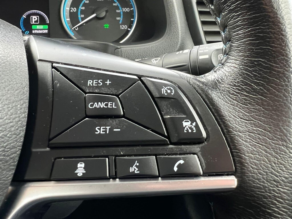 Vehicle 33