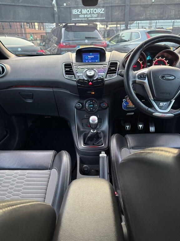 Used Ford Fiesta 2016 for sale - 77771489: Photo 35