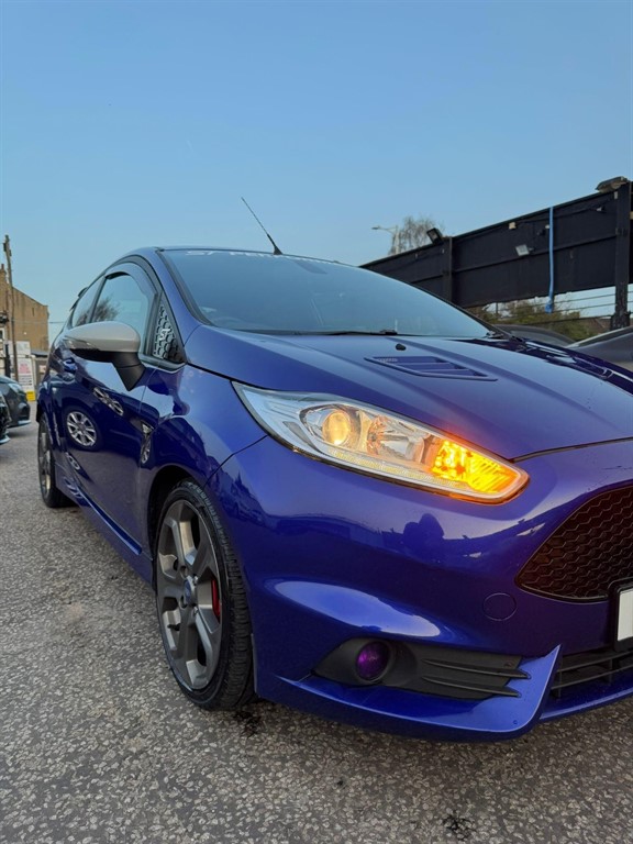 Used Ford Fiesta 2016 for sale - 77771489: Photo 74