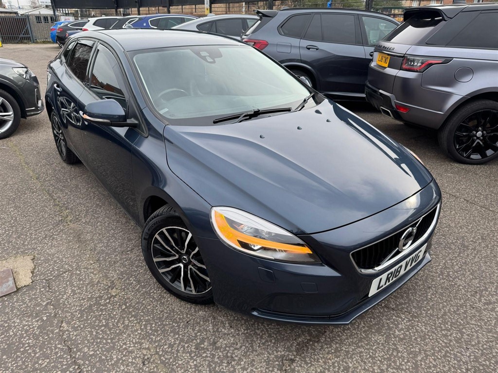 Used Volvo V40 2018 for sale - 77047915: Photo 12