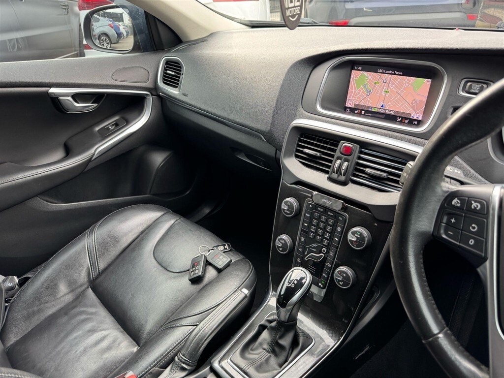 Used Volvo V40 2018 for sale - 77047915: Photo 33