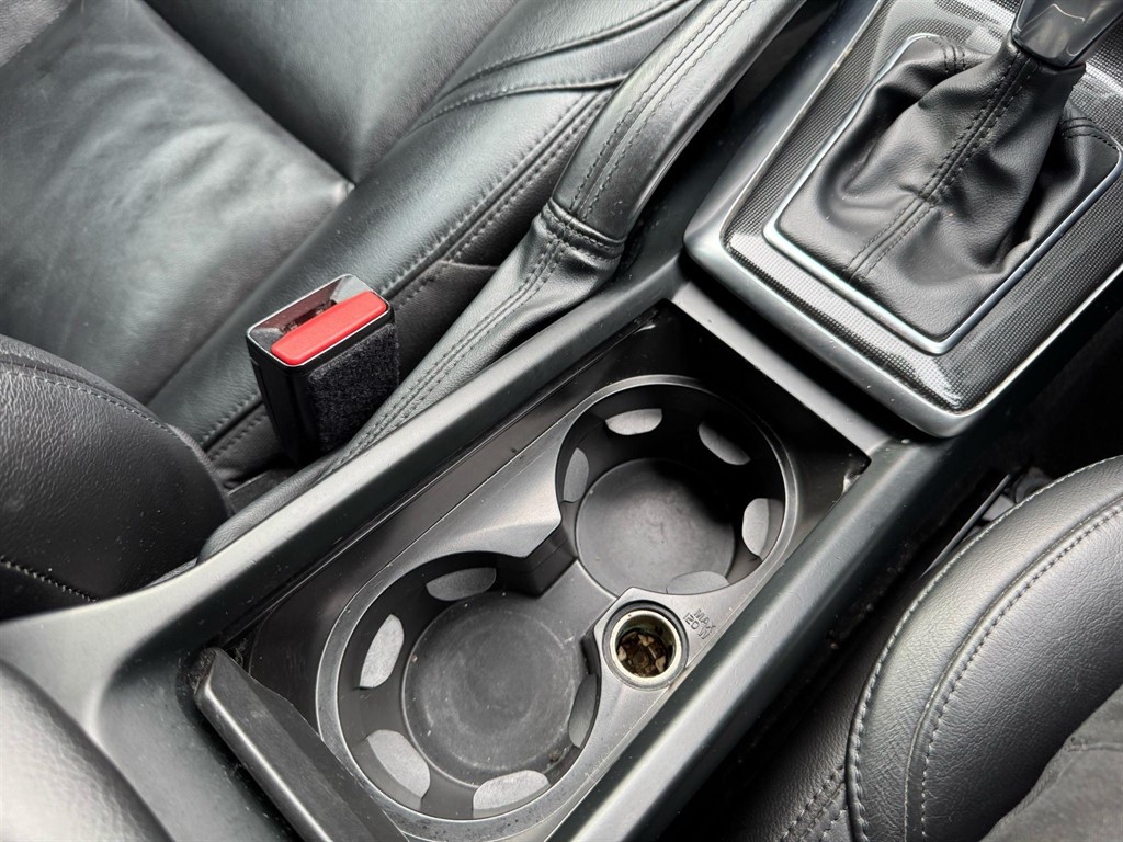 Used Volvo V40 2018 for sale - 77047915: Photo 35