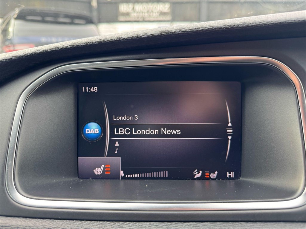 Used Volvo V40 2018 for sale - 77047915: Photo 55