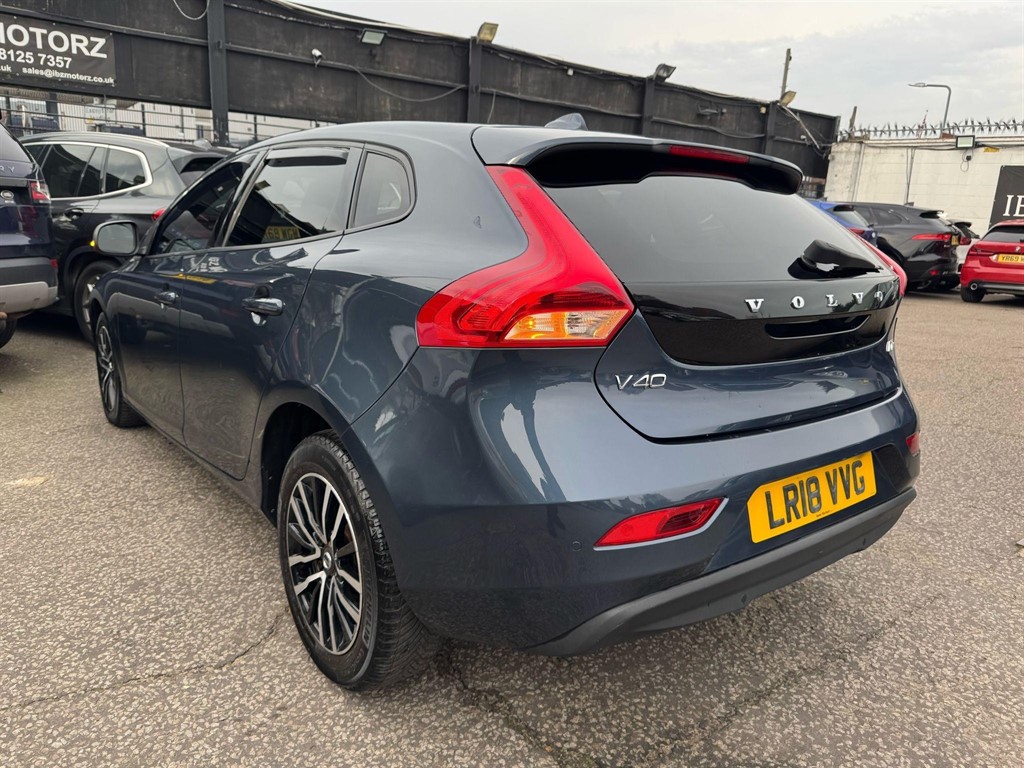 Used Volvo V40 2018 for sale - 77047915: Photo 6