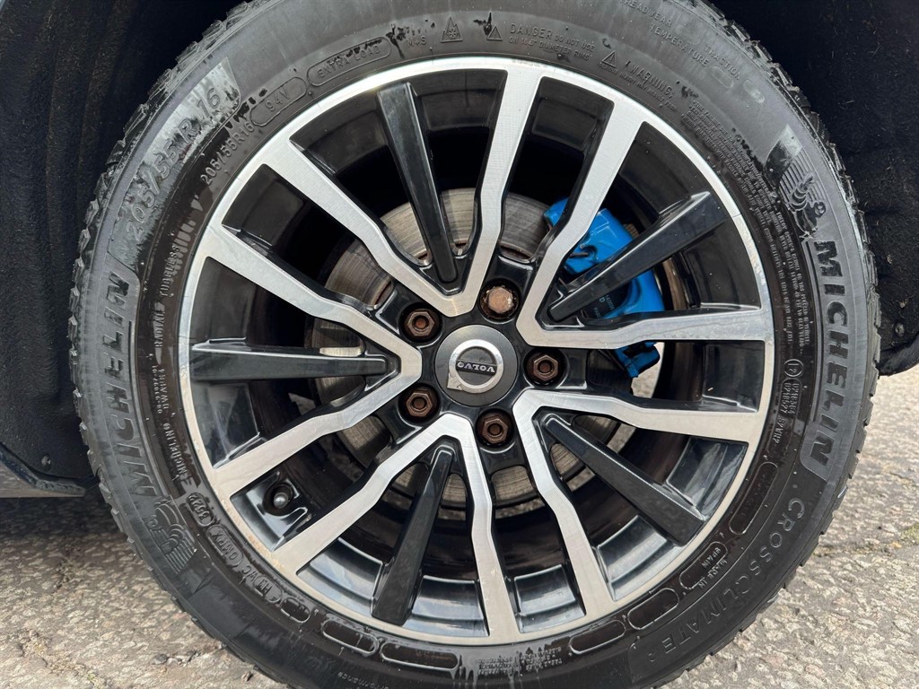 Used Volvo V40 2018 for sale - 77047915: Photo 69