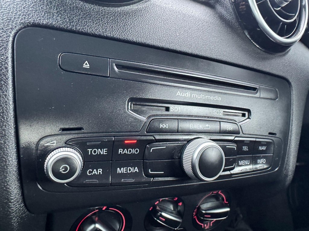 Used Audi A1 2011 for sale - 77420669: Photo 47