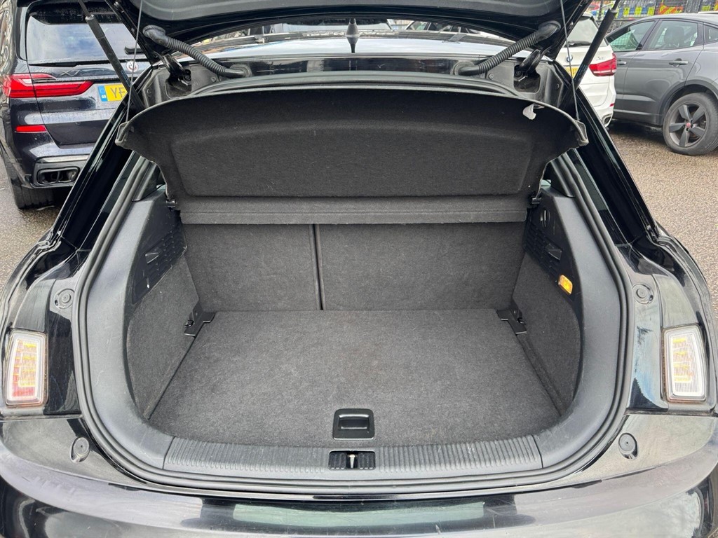 Used Audi A1 2011 for sale - 77420669: Photo 56