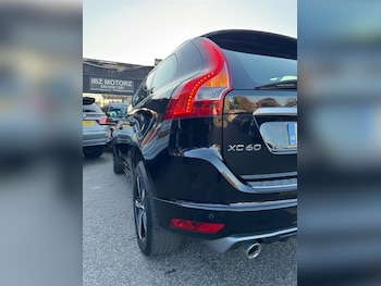 Used Volvo XC60 2017 for sale - 75567074: Photo