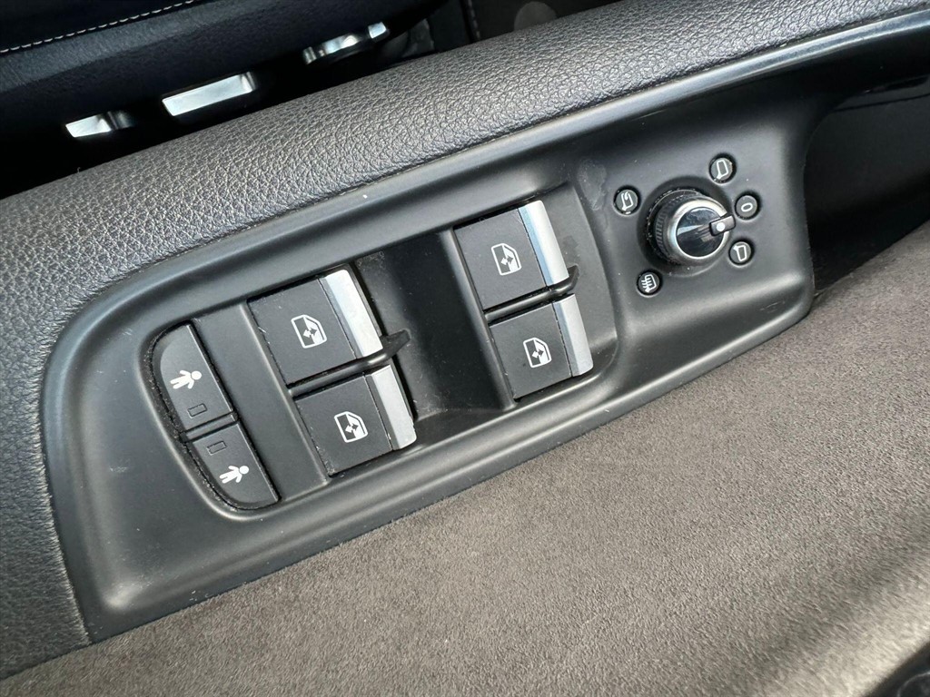 Used Audi Q7 2016 for sale - 77995397: Photo 74