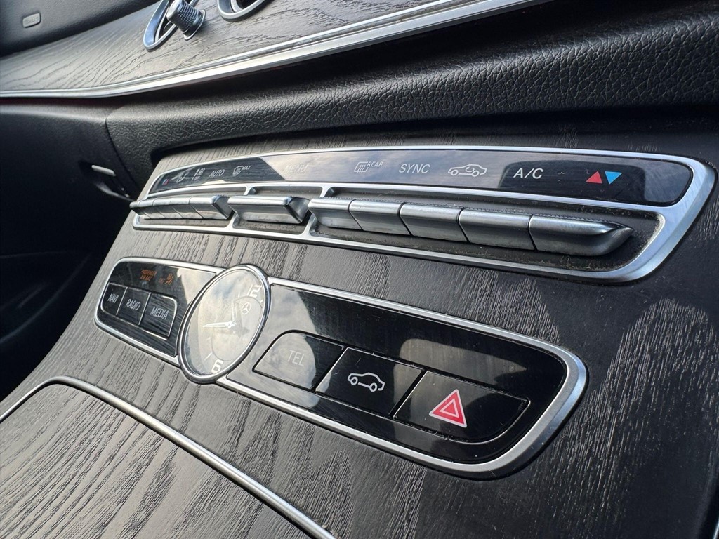 Used Mercedes-Benz E Class 2020 for sale - 76696712: Photo 81