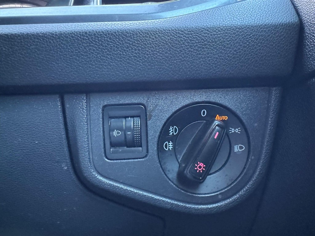 Used Volkswagen Polo 2018 for sale - 76648226: Photo 42