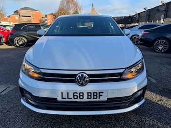 Used Volkswagen Polo 2018 for sale - 76648226: Photo