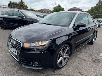 Used Audi A1 2010 for sale - 78332119: Photo