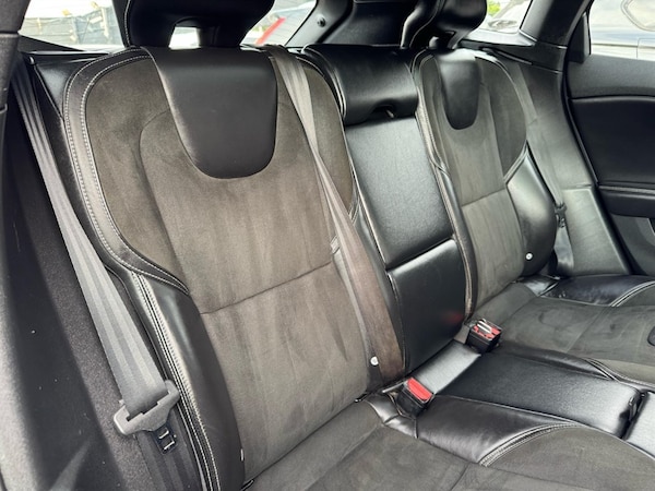 Used Volvo V40 2015 for sale - 75797111: Photo 49
