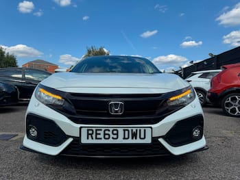 Used Honda Civic 2019 for sale - 79669411: Photo