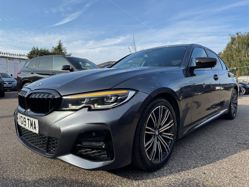 Used BMW 3 Series 2019 for sale - 76351093: Photo 2