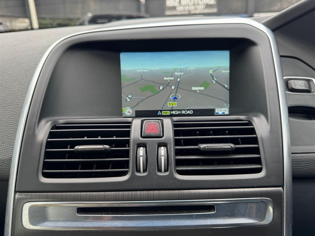 Used Volvo XC60 2015 for sale - 75972636: Photo 28