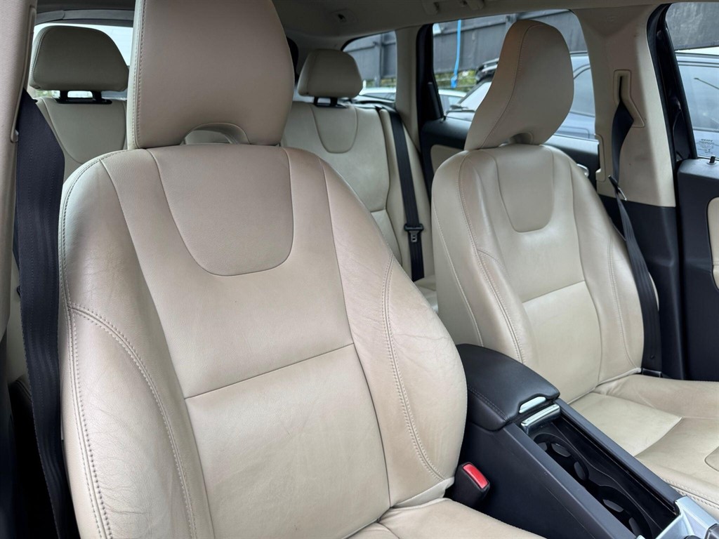 Used Volvo XC60 2015 for sale - 75972636: Photo 71