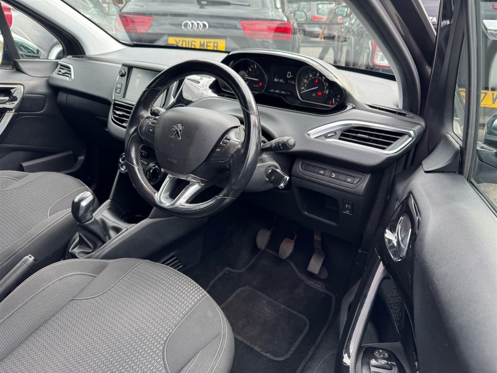 Used Peugeot 208 2018 for sale - 77051067: Photo 17