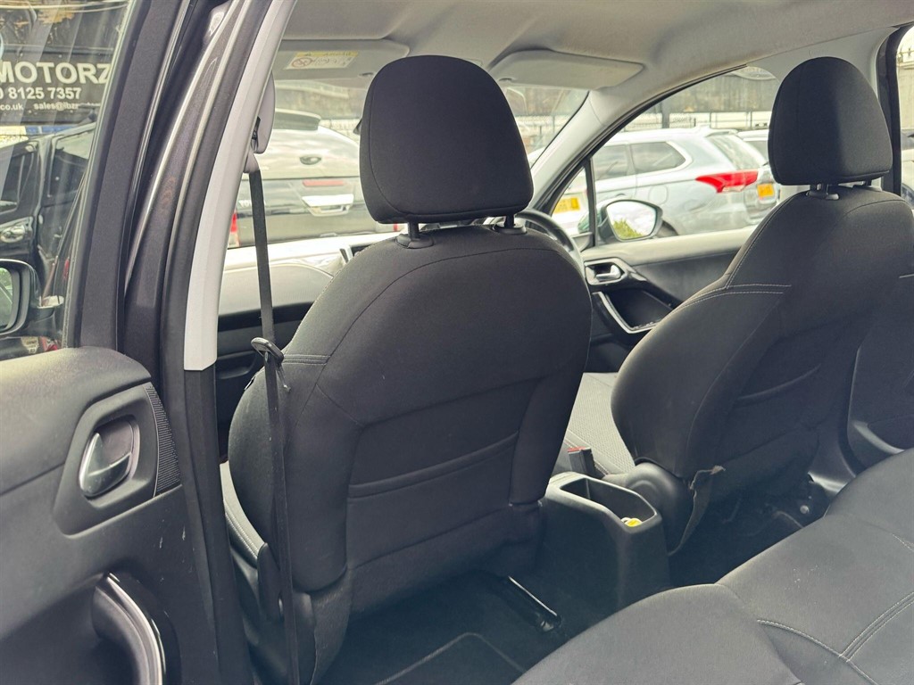 Used Peugeot 208 2018 for sale - 77051067: Photo 29