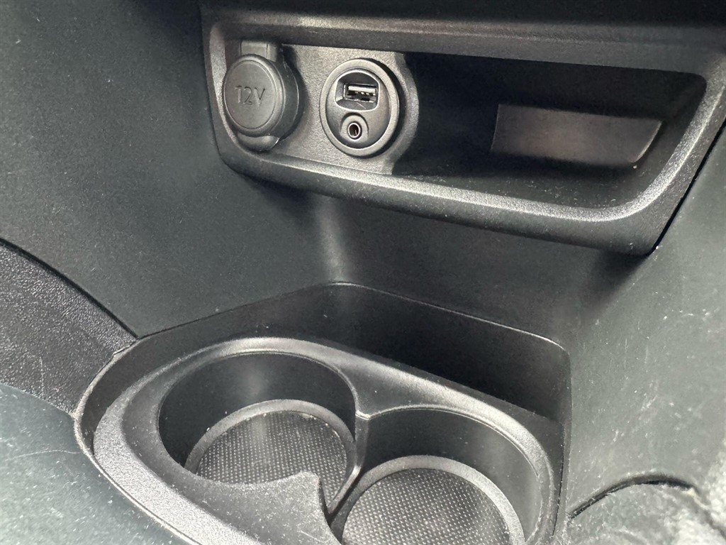 Used Peugeot 208 2018 for sale - 77051067: Photo 33