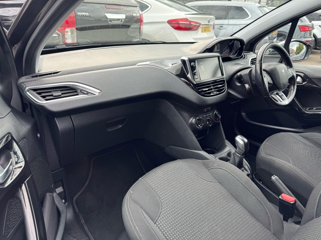 Used Peugeot 208 2018 for sale - 77051067: Photo 49