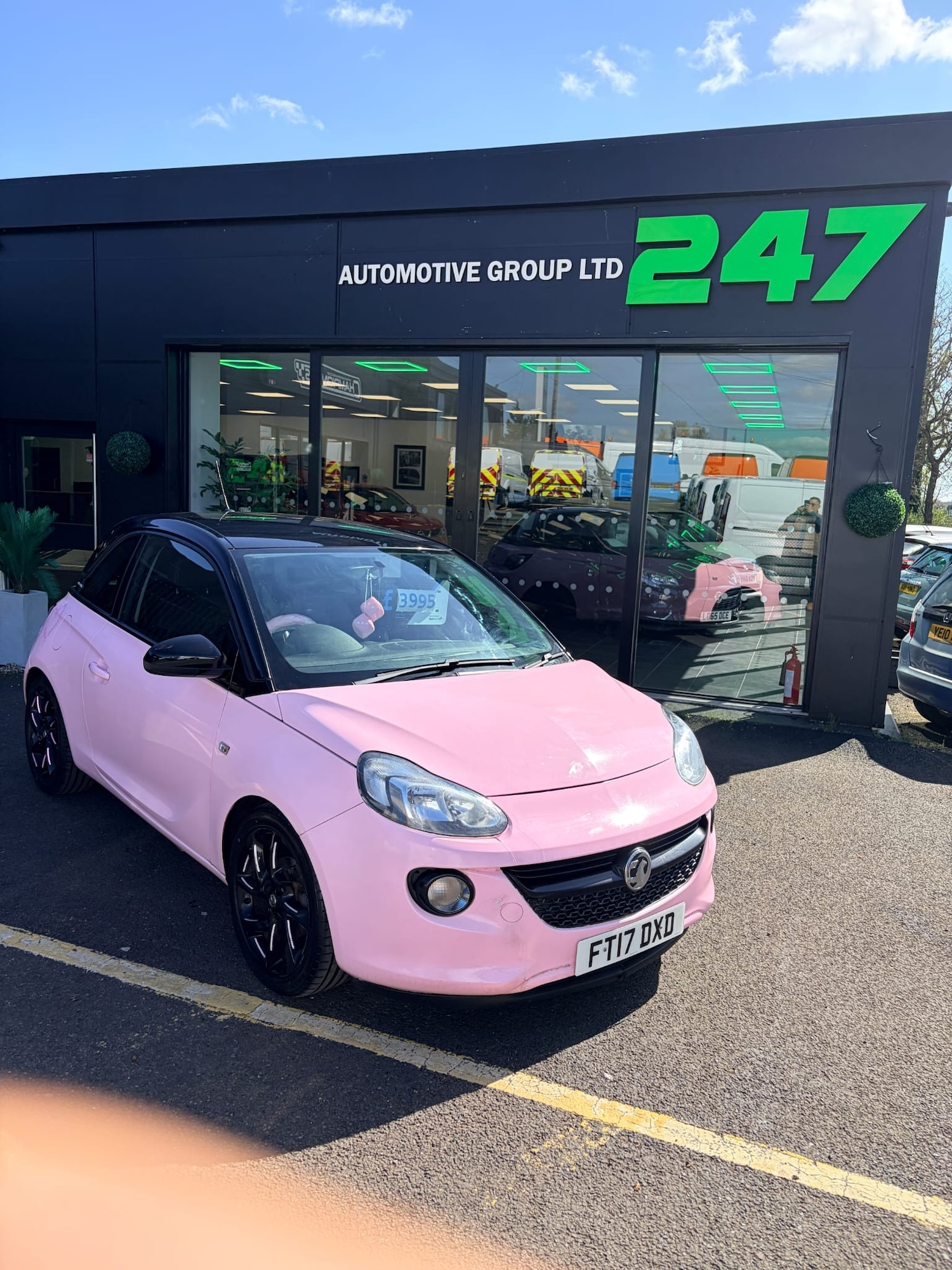 Used Vauxhall ADAM 2017 for sale - 78108404: Photo 2