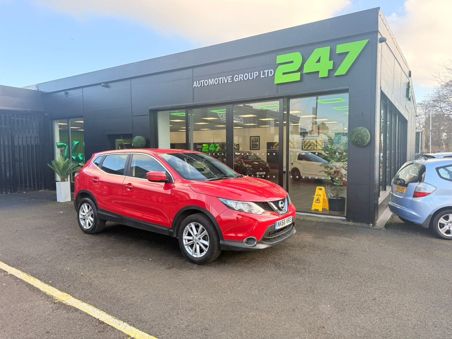 Used Nissan Qashqai 2017 for sale - 77963672: Photo 3