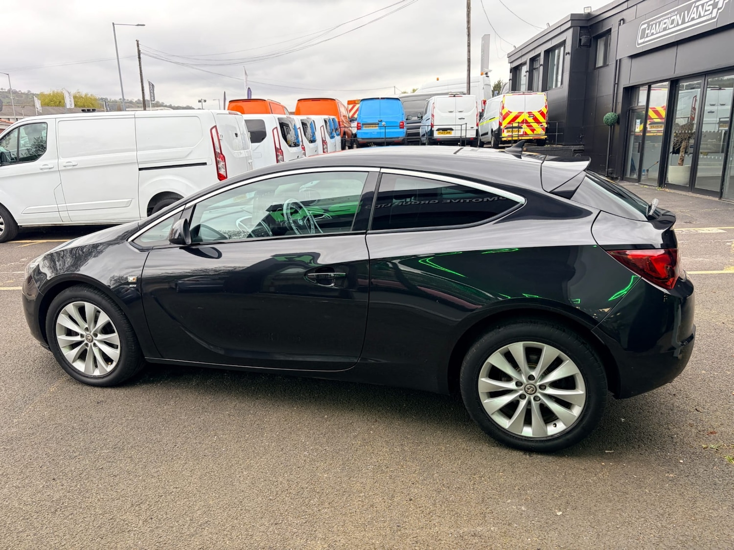 Used Vauxhall Astra GTC 2014 for sale - 78199316: Photo 4