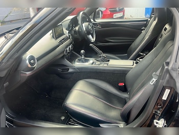Used Mazda MX-5 2018 for sale - 76274290: Photo