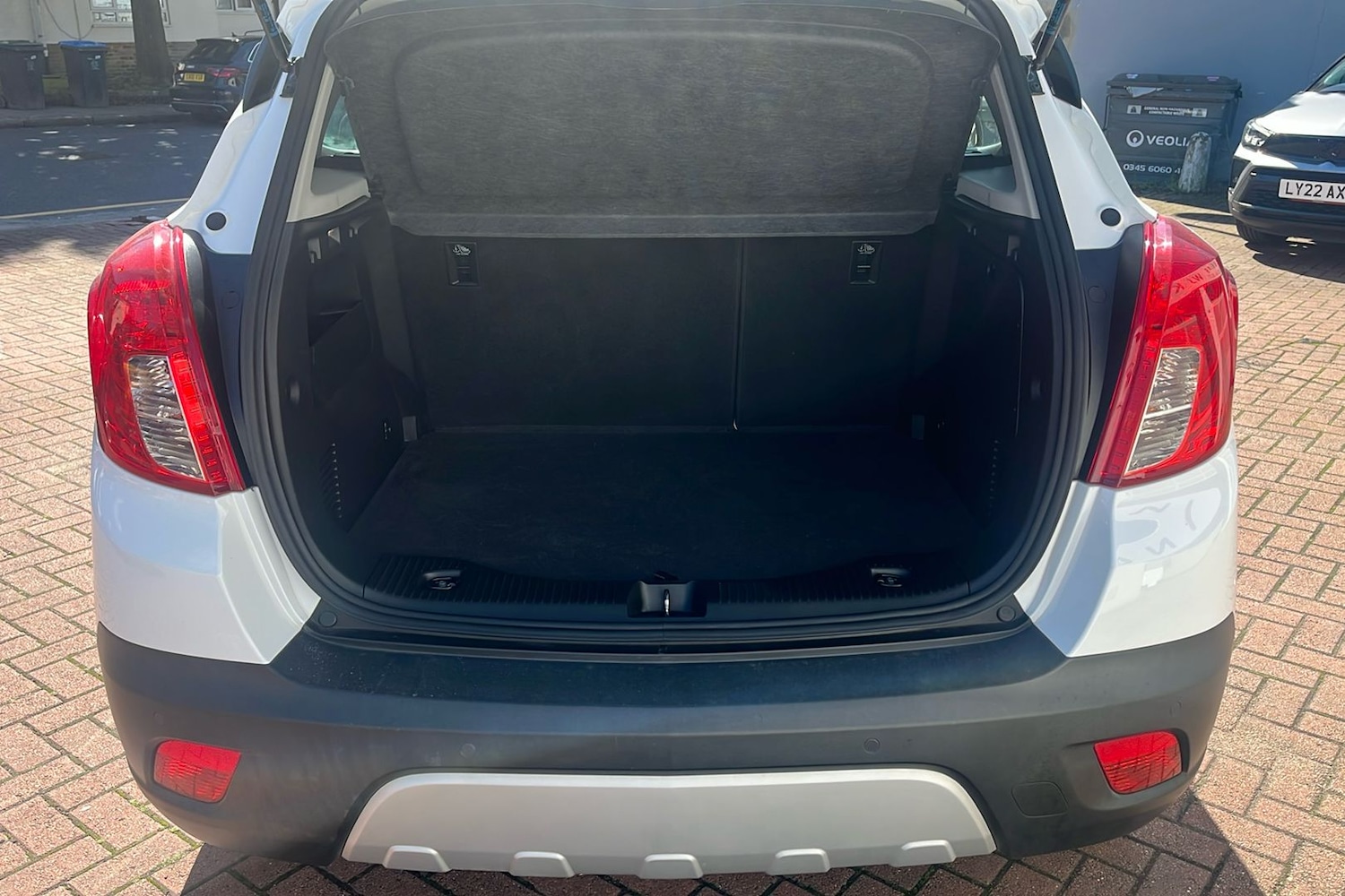 Vehicle 27