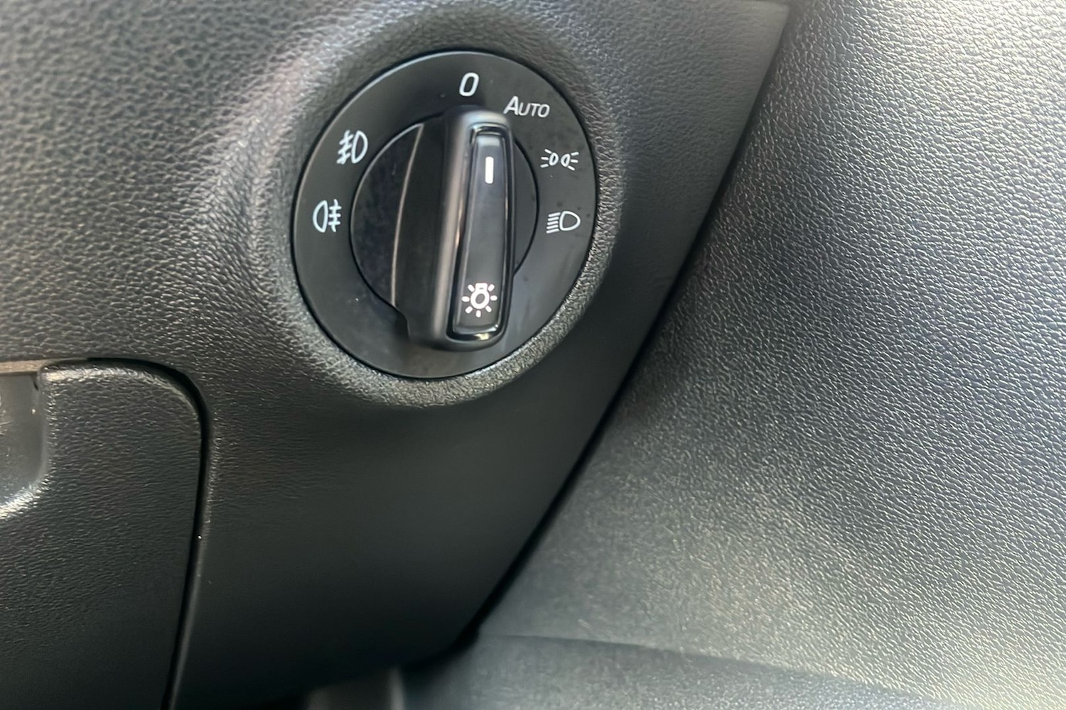 Used Skoda Karoq 2018 for sale - 76591359: Photo 21