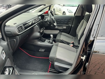 Used Citroen C3 2018 for sale - 76274283: Photo