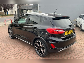 Used Ford Fiesta 2021 for sale - 76173803: Photo