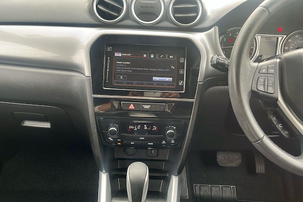 Used Suzuki Vitara 2018 for sale - 76133348: Photo 32