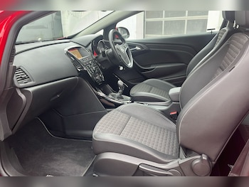 Used Vauxhall Astra GTC 2016 for sale - 75632100: Photo