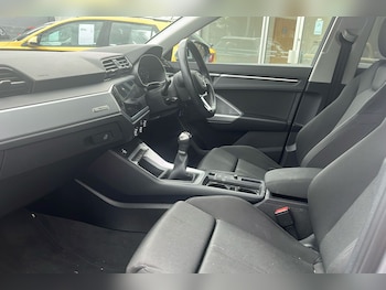 Used Audi Q3 2020 for sale - 74845781: Photo