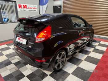 Used Ford Fiesta 2015 for sale - 74535343: Photo