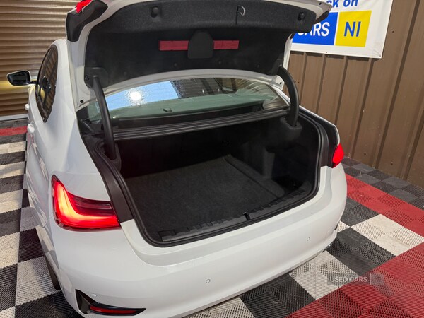 Used BMW 3 Series 2019 for sale - 77910000: Photo 15