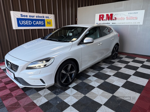 Used Volvo V40 2019 for sale - 76702839: Photo 3