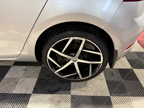 Used Volkswagen Golf 2020 for sale - 76296400: Photo 6