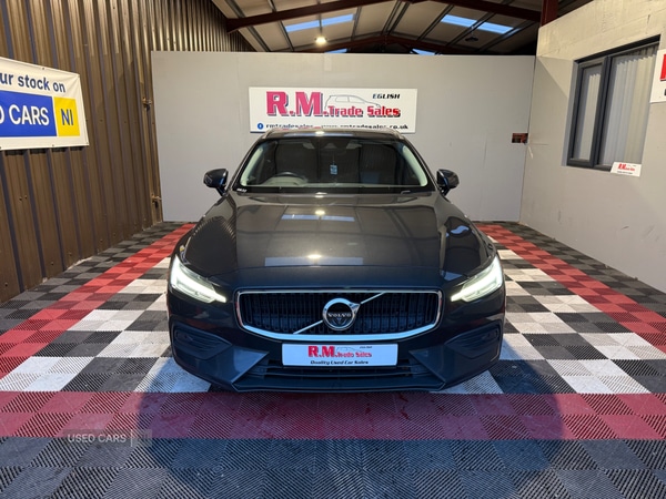 Used Volvo V60 2018 for sale - 76586136: Photo 2