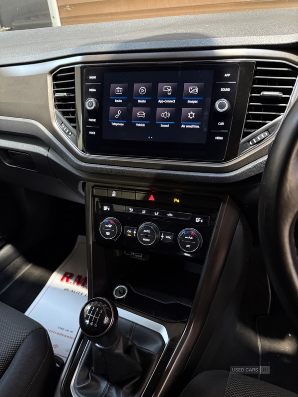 Used Volkswagen T-Roc 2019 for sale - 76585837: Photo 12
