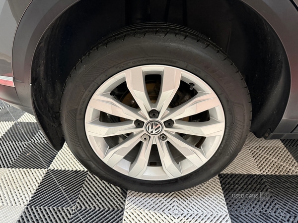 Used Volkswagen T-Roc 2019 for sale - 76585837: Photo 6