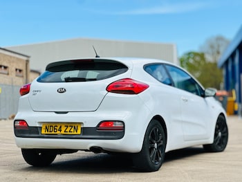 Used Kia Pro Ceed 2015 for sale - 78214342: Photo