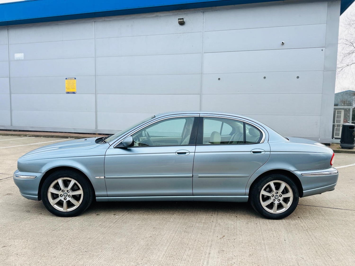 Used Jaguar X-Type 2003 for sale - 77351608: Photo 45