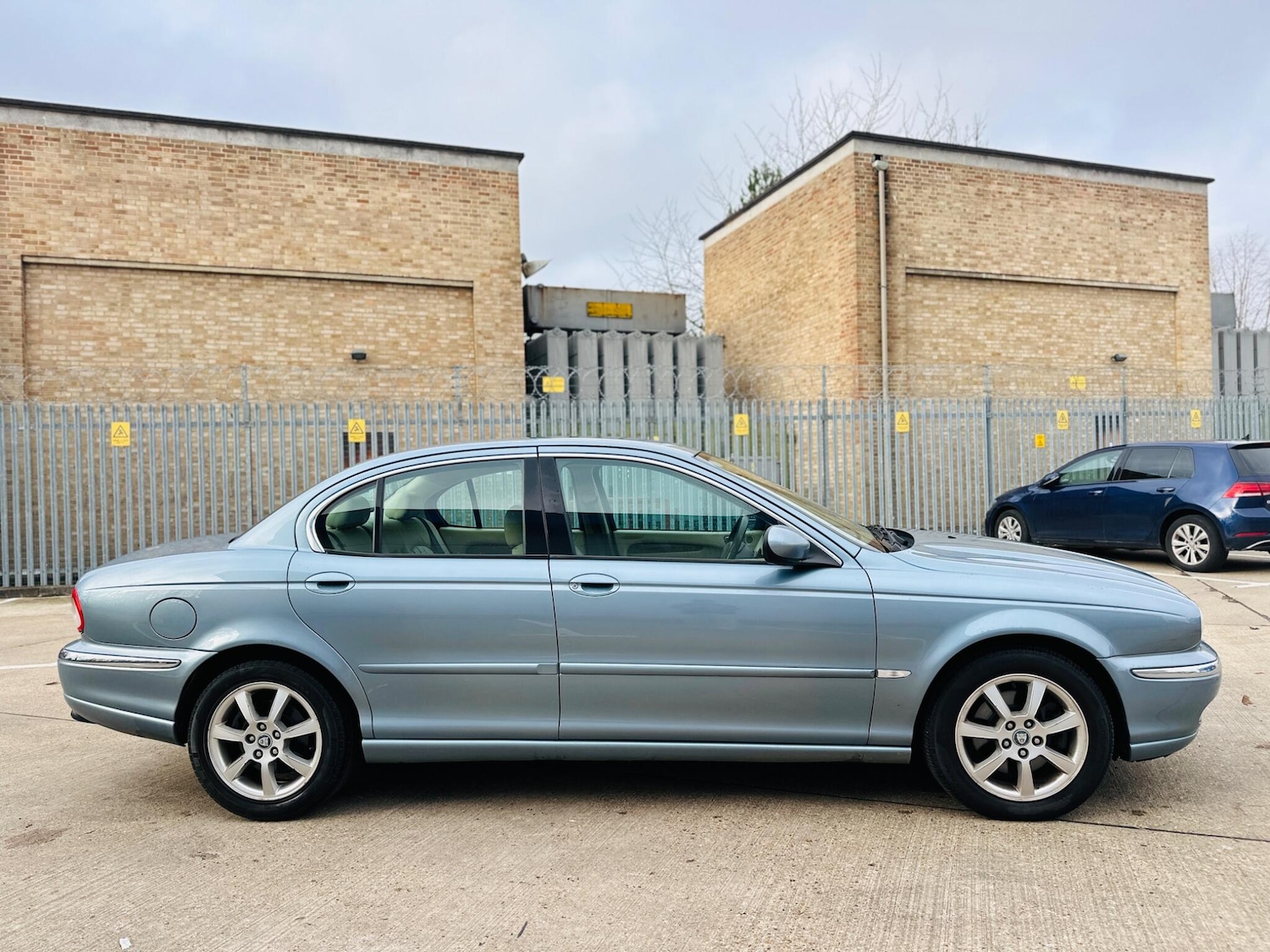 Used Jaguar X-Type 2003 for sale - 77351608: Photo 8