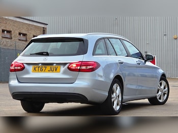 Used Mercedes-Benz C Class 2017 for sale - 79328529: Photo