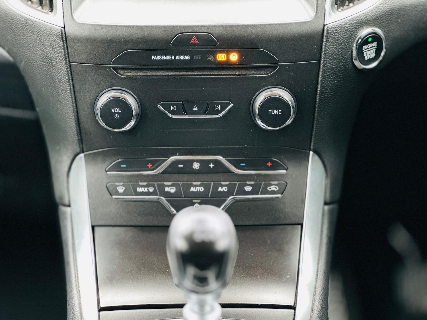 Used Ford Galaxy 2016 for sale - 76887450: Photo 19